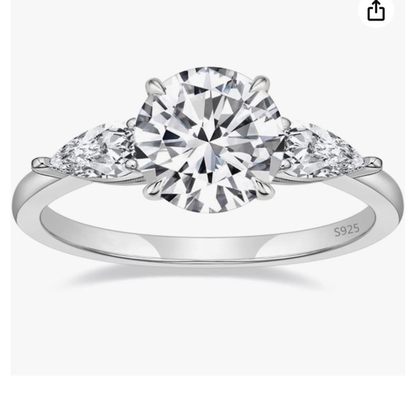 💥SALE 2CT 925 Sterling Silver CZ Brilliant Cut 3-Stone Ring EUC Like New Sz 4.5 - Picture 3 of 8